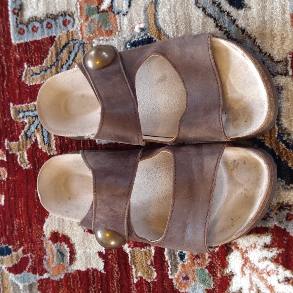 Anthropologie sandals